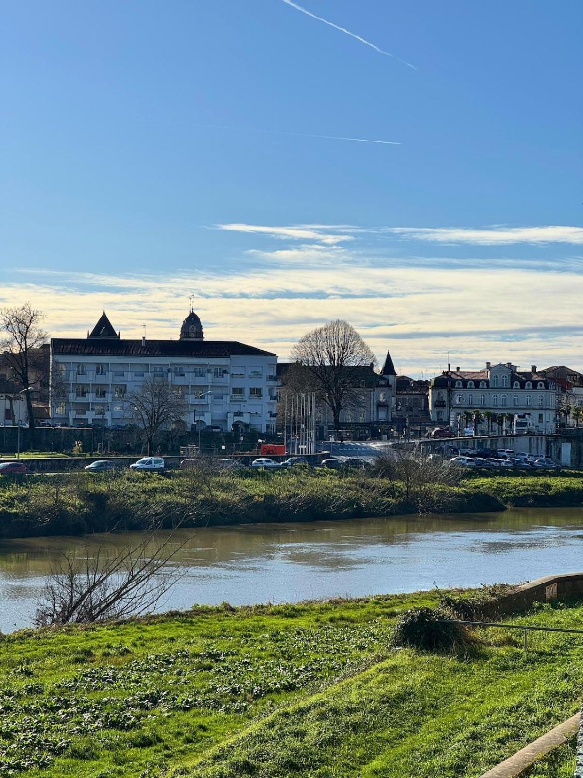 Apartamento Majestic - Wifi - Parking - Vue Dax Exterior foto