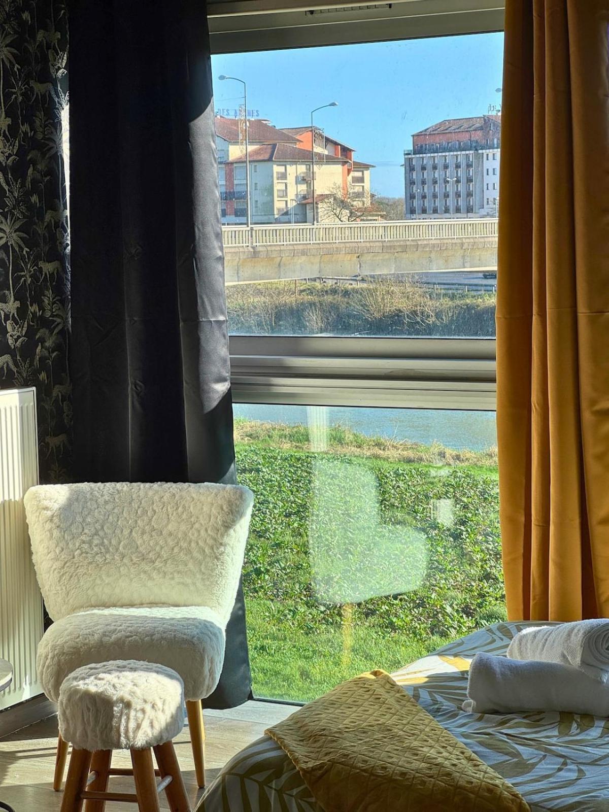 Apartamento Majestic - Wifi - Parking - Vue Dax Exterior foto